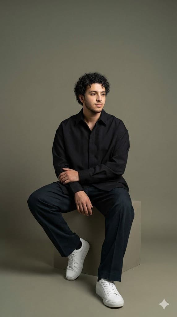 High-Fashion Editorial Studio Portrait Prompt – Minimal Pose, Clean 9:16 Composition — Portrait AI art prompt example for Gemini and Stable Diffusion