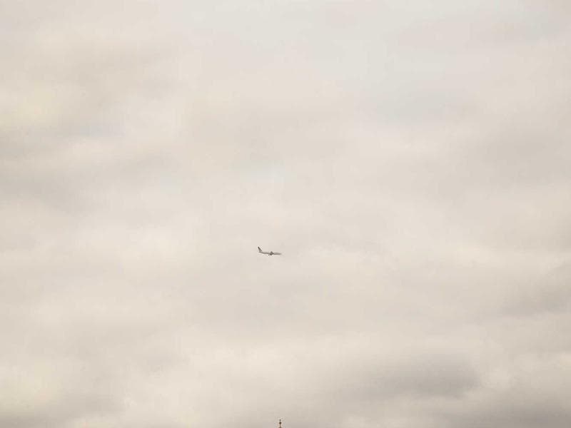 Geometric Crystal Prisms — Abstract AI art prompt example for Midjourney and Stable Diffusion